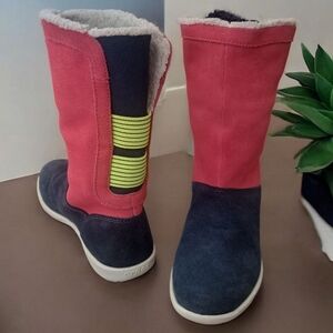 NWT Crocs Adela Foldover Women's Suede Boots Faux Fur Booties Size 5